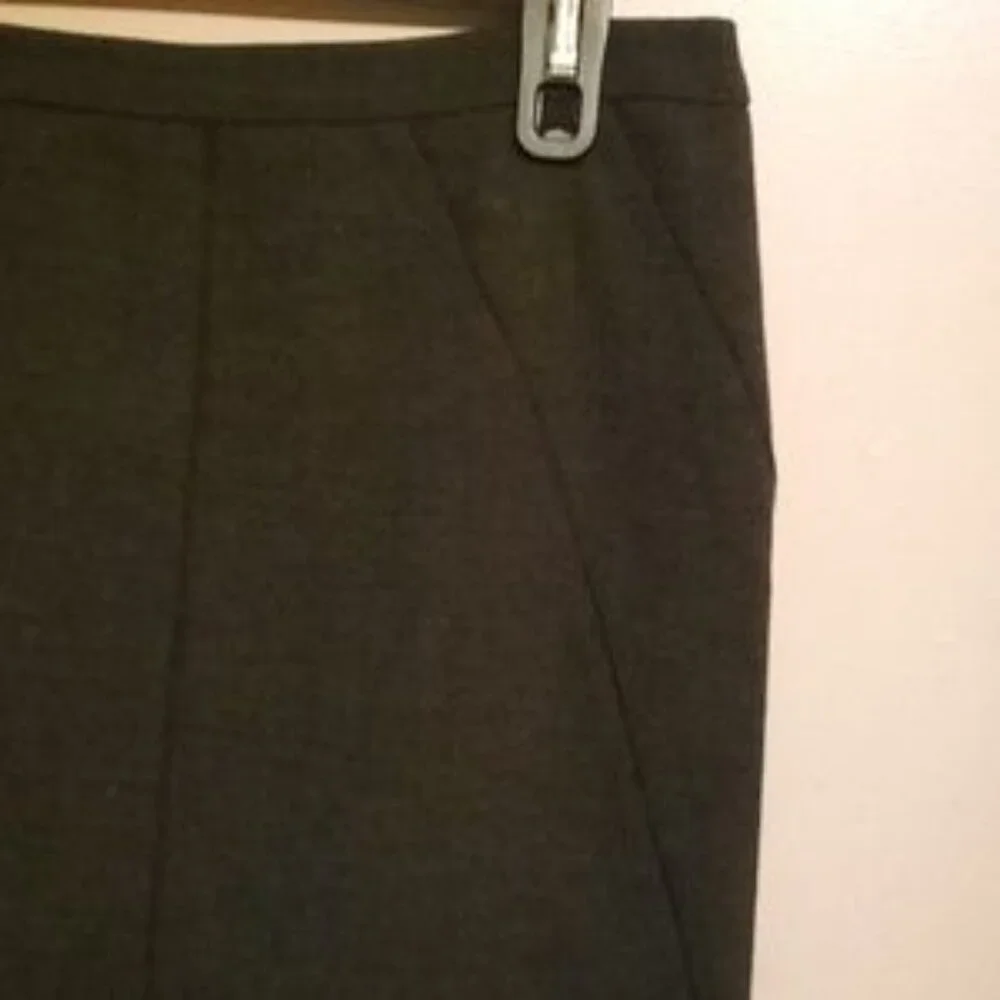 Gray lined pencil skirt size 4 - Picture 5 of 6